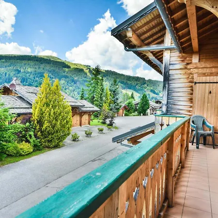 Chalet Papillon - 8 Pers - à Deux Pas Du Des Ecoles Et Des Pistes De - Fr-1-685-4
